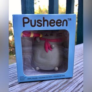 2019 PUSHEEN Cat Sailor Vinyl Collectible Figure Subscription Box New Beachy